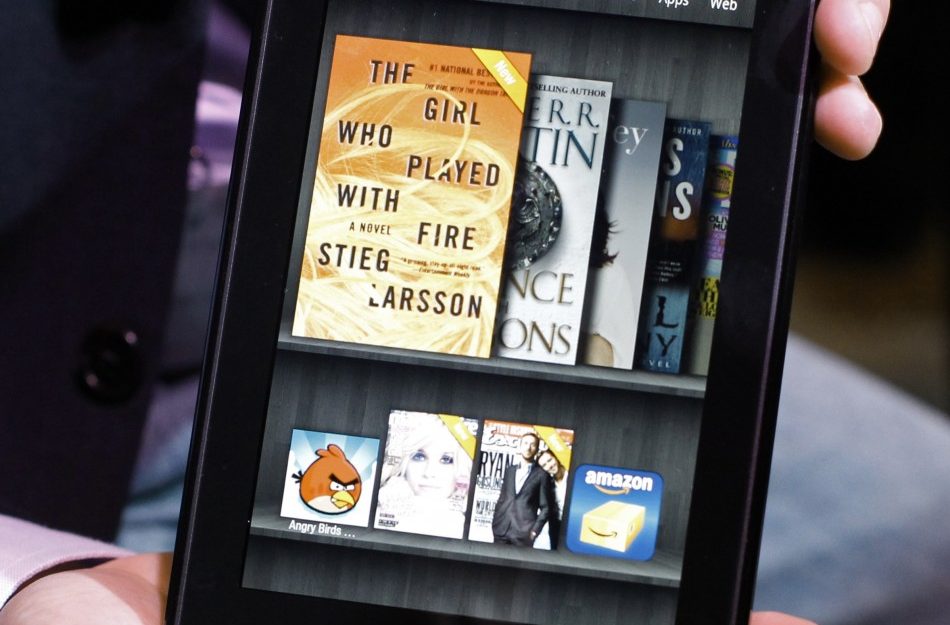 Kindle Fire, cel mai popular e-book reader
