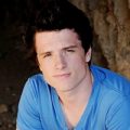 Josh Hutcherson (Peeta Mellark) vorbeşte despre noul regizor al filmului Catching Fire