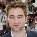 Robert Pattinson ar putea juca în al doilea film Jocurile Foamei