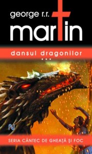 Cartea Dansul dragonilor in format paperback