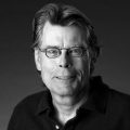 Stephen King, Suzanne Collins și George R.R. Martin – în topul celor mai bogați scriitori
