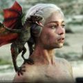 Actriţa Emilia Clarke, Daenerys Targaryen din Urzeala tronurilor, nominalizată la premiile Emmy