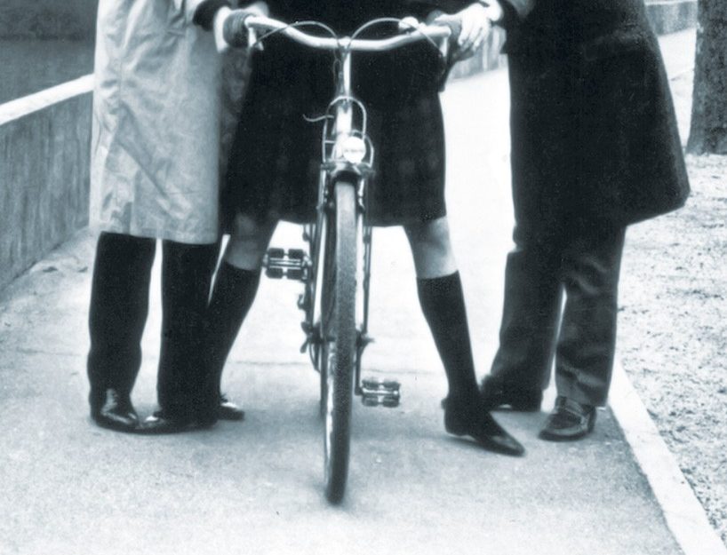 Povestea de dragoste a actriței Anne Wiazemsky cu regizorul Jean-Luc Godard prinde viață în romanul Un an de studiu